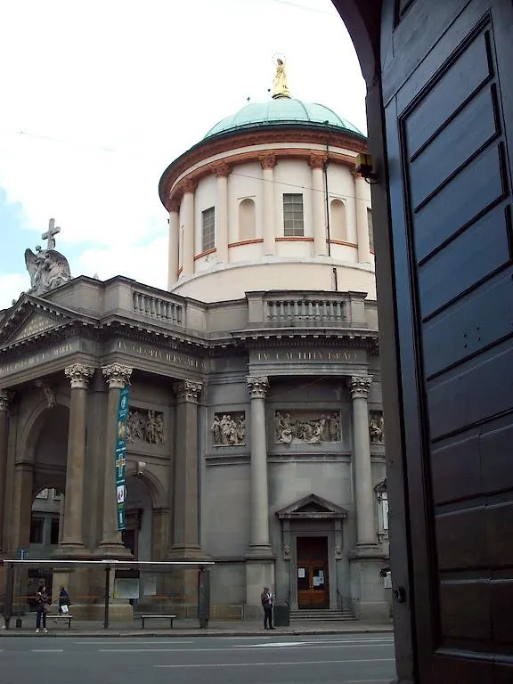 Corallo Donizetti Bergamo 2*,  Italië